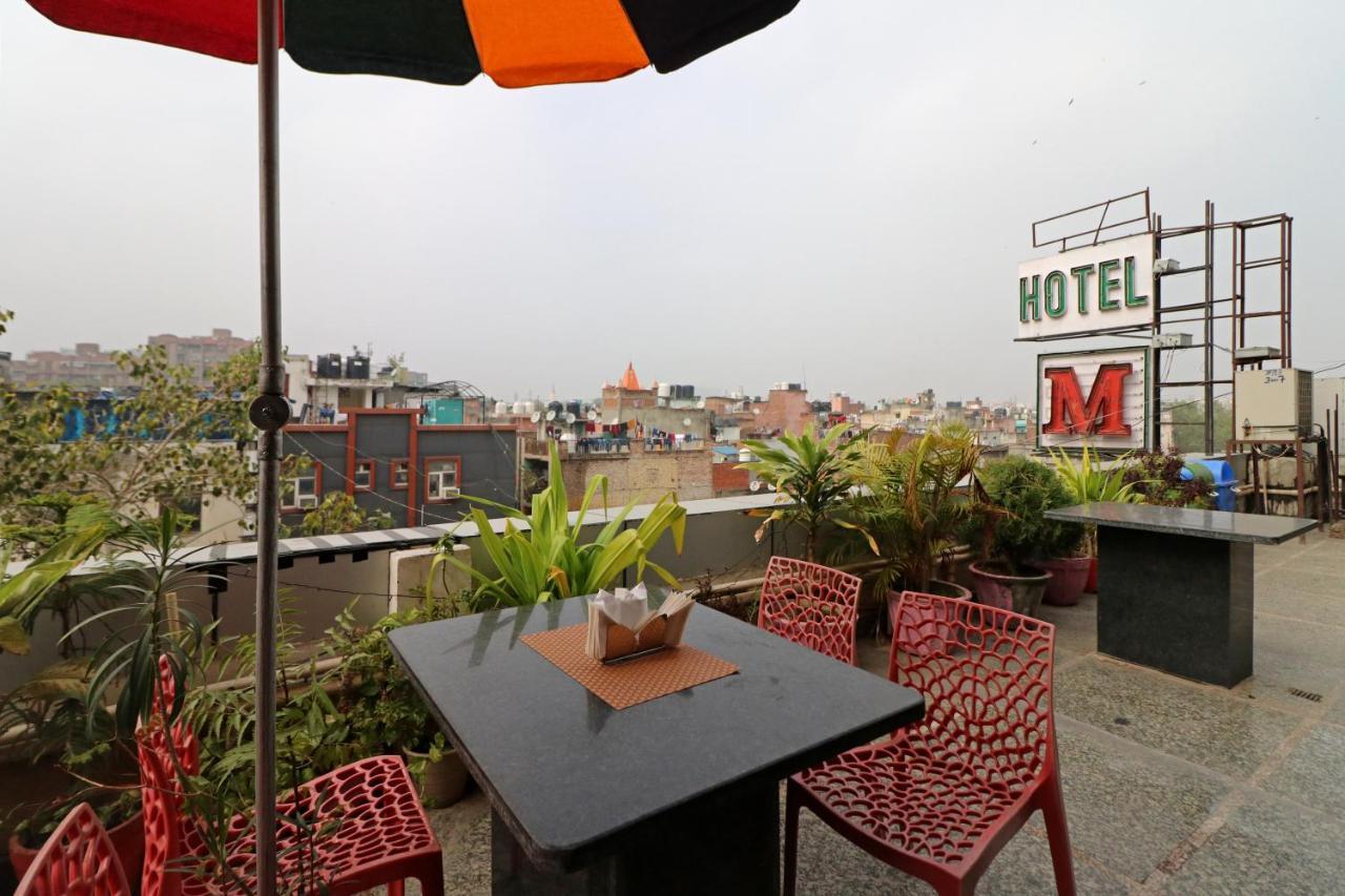 Hotel Mannat International By Mannat Ню Делхи Екстериор снимка